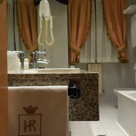 Roma 4* Cesano Boscone