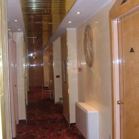 Hotel Roma