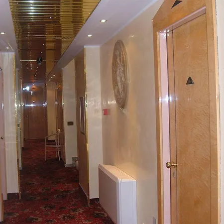 Roma Hotel Cesano Boscone