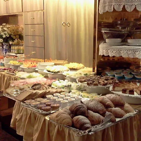 Roma Hotel Cesano Boscone