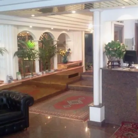 Hotel Roma