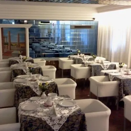 Roma מלון 4*